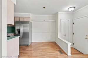 Maple Park Family Residence