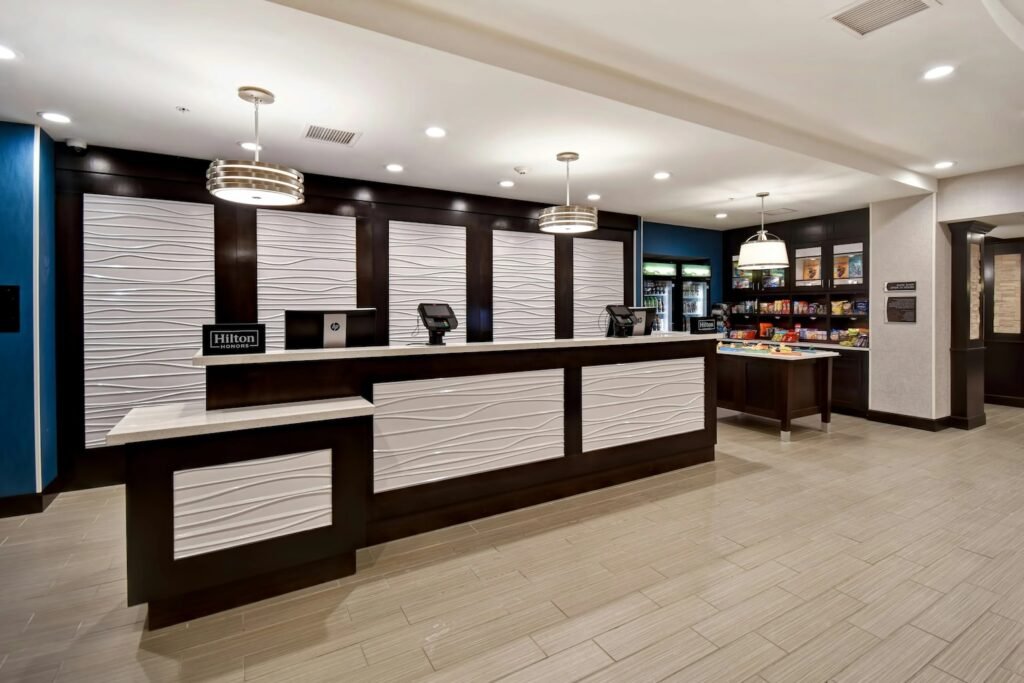 Novi Town Center Modern Suite