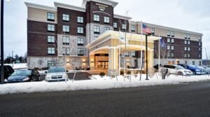 Novi Town Center Modern Suite